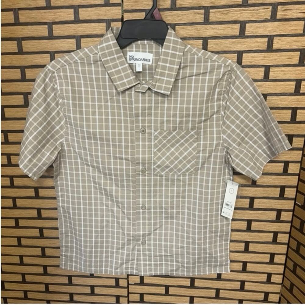 No‎ Boundaries Tan Plaid Button Down Shirt Size Small
